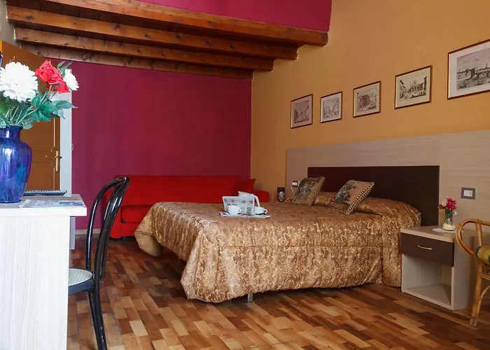 San Lorenzo Отель 2*