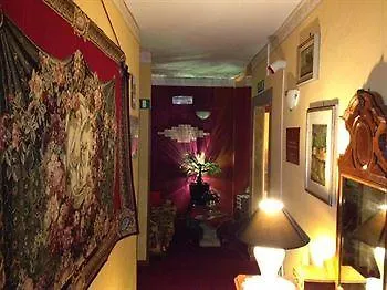 San Lorenzo 2* Florence